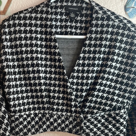 R & M Richards Black and White Cropped Blazer - Picture 2 of 10